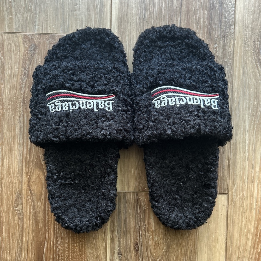 Balenciaga Black Textured Slides